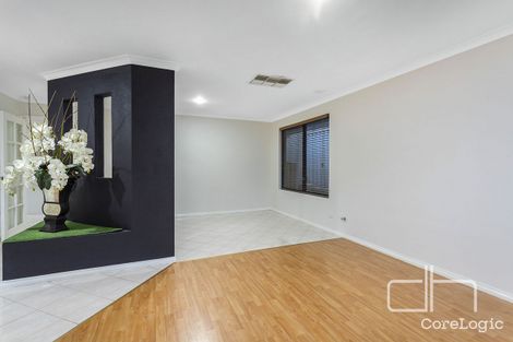 Property photo of 8 Longwood Mews Landsdale WA 6065