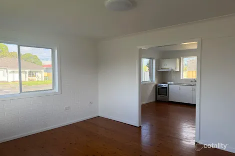 9 WOODFORD AVE, WARILLA, NSW 2528