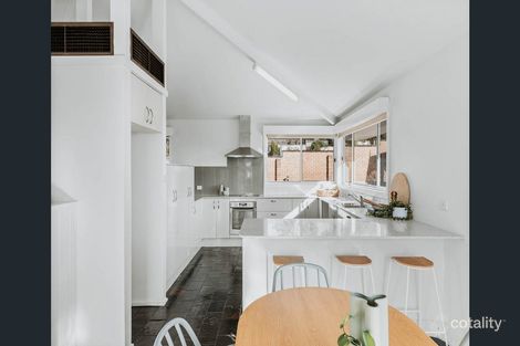 Property photo of 5 Andrew Road Valentine NSW 2280
