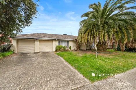 3 Darcy Niland Cres, Lynbrook, VIC 3975