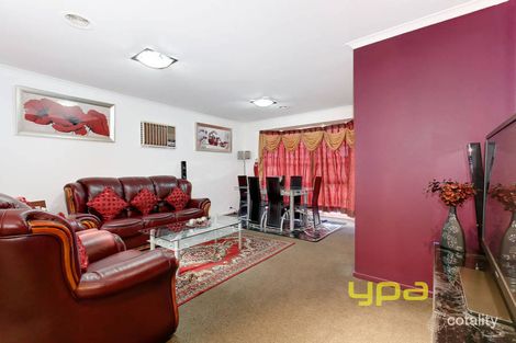 Property photo of 4 Earling Close Wyndham Vale VIC 3024
