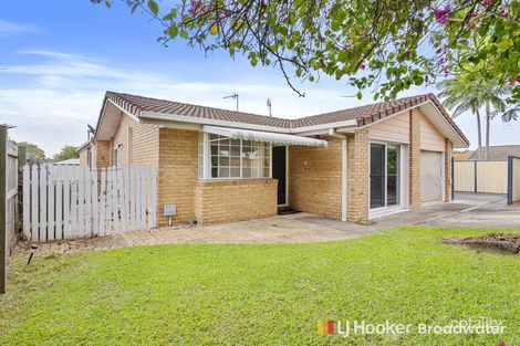 1/4 Freeman St, Labrador, QLD 4215