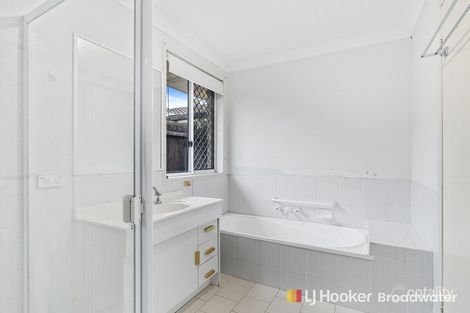 Property photo of 1/4 Freeman Street Labrador QLD 4215
