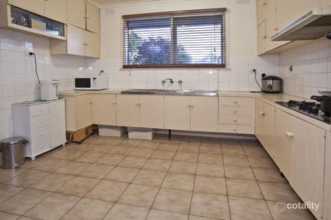 Property photo of 112 Watsons Road Glen Waverley VIC 3150