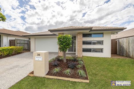 Property photo of 30 Whipbird Circuit Victoria Point QLD 4165