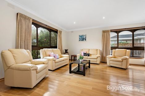 Property photo of 2 Viggers Parade Glen Waverley VIC 3150