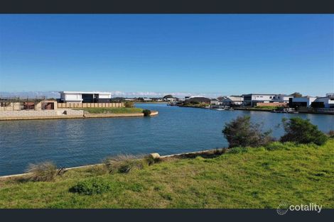 Property photo of 13 Windward Green Geographe WA 6280