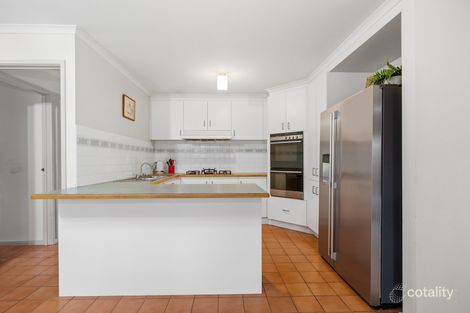 Property photo of 1 Lorraine Close Hoppers Crossing VIC 3029