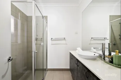 Property photo of 29 Suncroft Drive Lalor VIC 3075