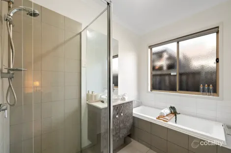 Property photo of 29 Suncroft Drive Lalor VIC 3075