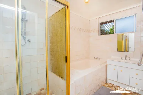 9 Rosella Ave, Townview, QLD 4825