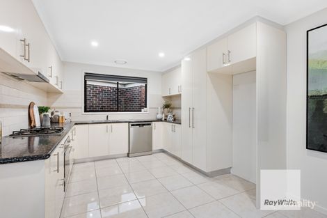 Property photo of 2 Alvie Court Westmeadows VIC 3049