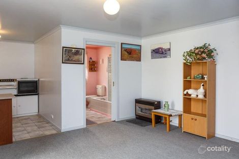 Property photo of 17 McMillan Street Stratford VIC 3862