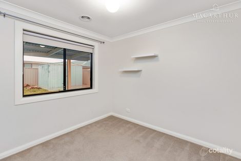 Property photo of 22 Mirrul Street Glenfield Park NSW 2650