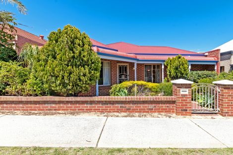 Property photo of 10 Blackfriars Road Joondalup WA 6027