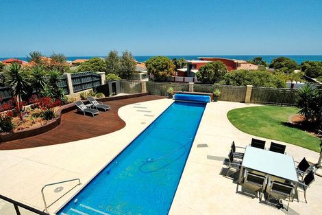 Property photo of 40 Andros Circuit Mindarie WA 6030