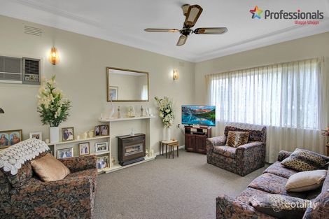 Property photo of 23 Ceduna Street Mount Austin NSW 2650