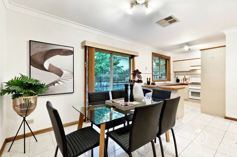 Property photo of 5/139 Grimshaw Street Greensborough VIC 3088