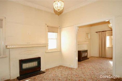 Property photo of 10 Aberdeen Street Aberfeldie VIC 3040