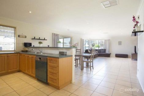 Property photo of 14 Kinta Court Strathfieldsaye VIC 3551