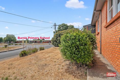 Property photo of 19 Van Diemens Crescent Park Grove TAS 7320