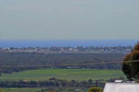 Property photo of 28 George Parade Sellicks Beach SA 5174