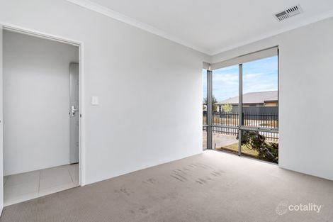 Property photo of 16 Elderflower Street Treeby WA 6164