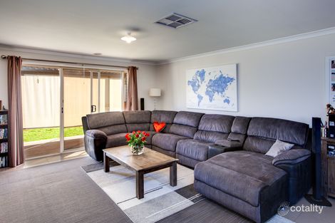 Property photo of 15 Galaxias Terrace Bandiana VIC 3691