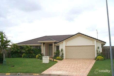 19 Bushlark St, Varsity Lakes, QLD 4227
