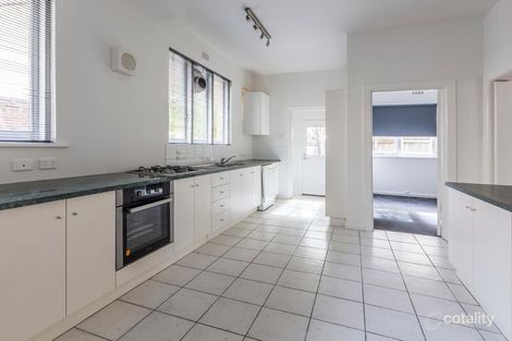 Property photo of 2/50 Balaclava Road St Kilda East VIC 3183