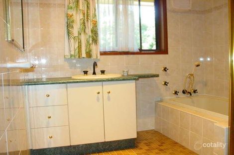 Property photo of 18 Sherwood Drive Balgownie NSW 2519