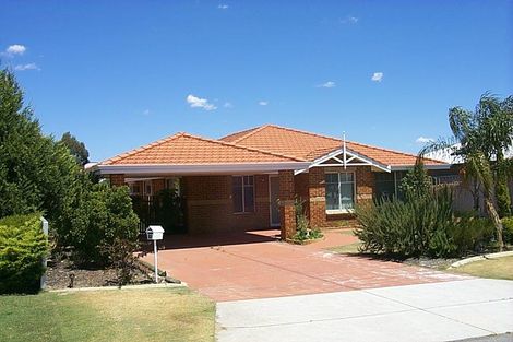 37 Lydiard Rtt, Canning Vale, WA 6155