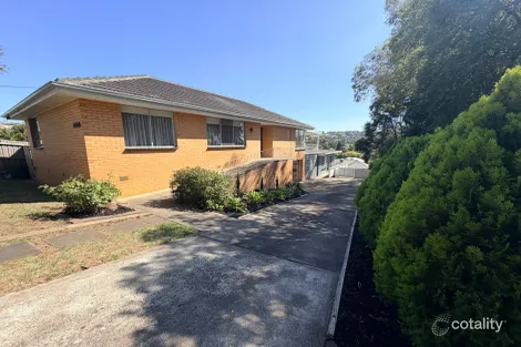 270 Roslyn Rd, Highton, VIC 3216
