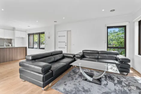 Property photo of 18 Great Brome Avenue Epping VIC 3076