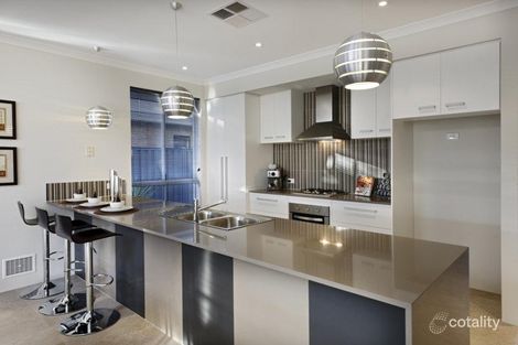 Property photo of 8 Corsica Way Coogee WA 6166