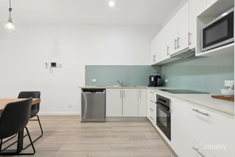 Property photo of 6/60-66 Patterson Road Bentleigh VIC 3204