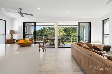 Property photo of 11 Lake Edge Drive Noosa Heads QLD 4567