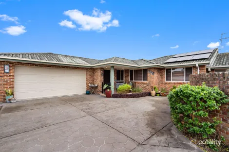 Property photo of 2/9 Grandis Drive Tuncurry NSW 2428