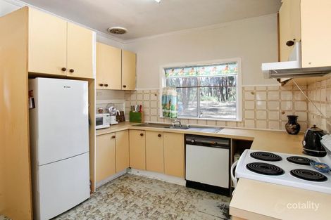Property photo of 9 Liza Drive Drummond VIC 3461