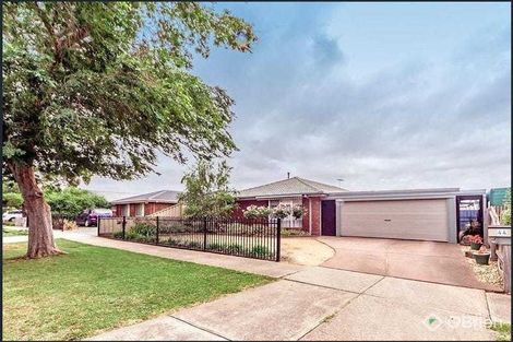 Property photo of 44 Thames Boulevard Werribee VIC 3030