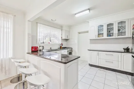 Property photo of 3 Boyd Avenue Oakleigh East VIC 3166