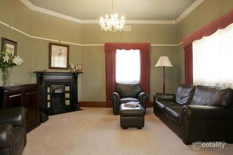 Property photo of 33 Barkly Street Box Hill VIC 3128