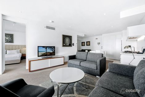 706/1 Oracle Bvd, Broadbeach, QLD 4218