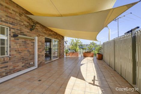Property photo of 1/35 Dickens Street Norman Park QLD 4170