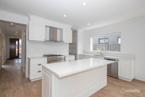 Property photo of 3 Alloca Crescent Donnybrook VIC 3064