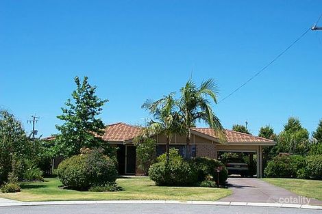 Property photo of 11 Meek Court Gosnells WA 6110