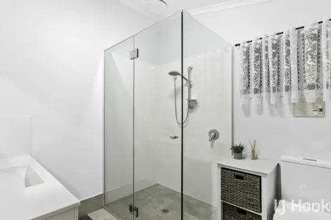 Property photo of 10 Jilgarree Place Oakhurst QLD 4650