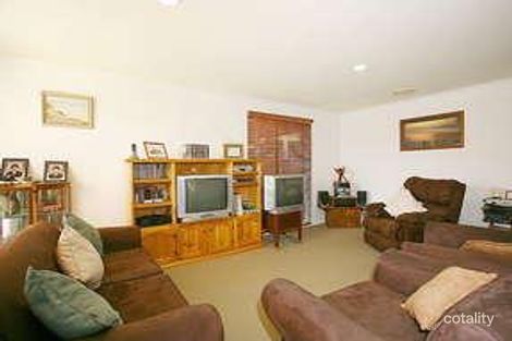 Property photo of 54 Broome Crescent Cranbourne North VIC 3977