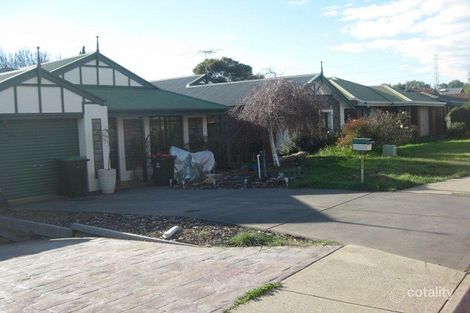 17 Fredrick Dr, Woodcroft, SA 5162