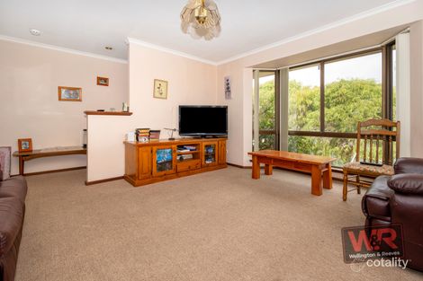 Property photo of 60 Discovery Drive Spencer Park WA 6330